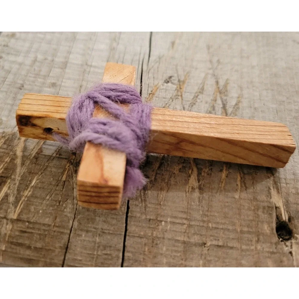 VINTAGE  WOODEN CROSS  PENDANT  With Purple‎ Wrap 3 Inches Large